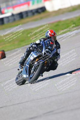 media/Jan-20-2023-Fastrack Riders (Fri) [[f2ad32aba3]]/Private/session 4 turn 6/